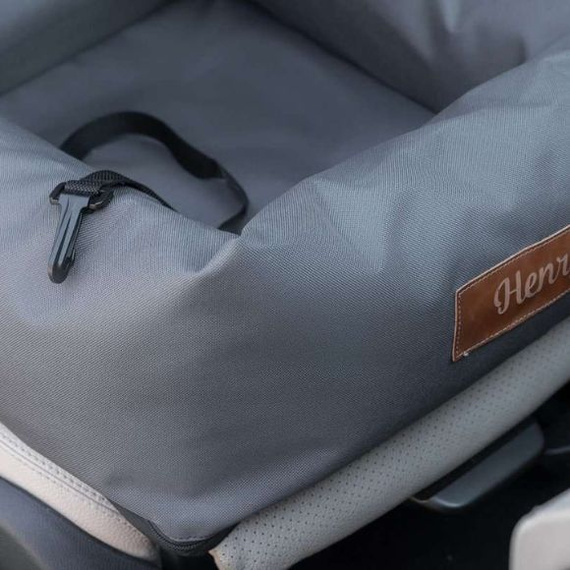 Transporter do samochodu dla psa lub kota w kolorze szarym - Dogeste